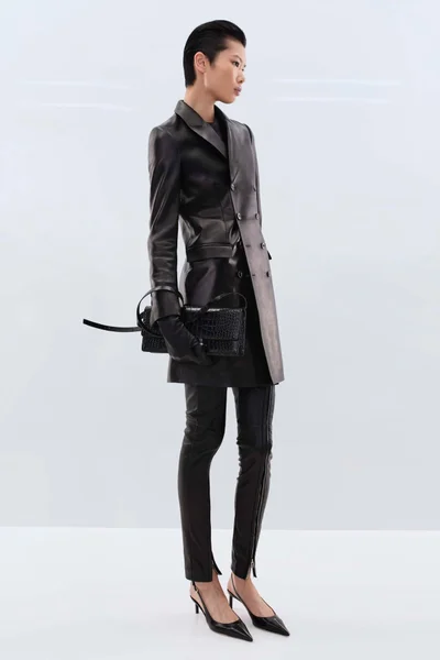 Look 2